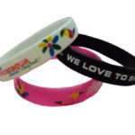 Pourquoi choisir le bracelet en silicone personnalisable pour un évènement ?